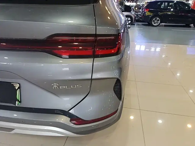 BYD Song PLUS — Фото автомобиля 7