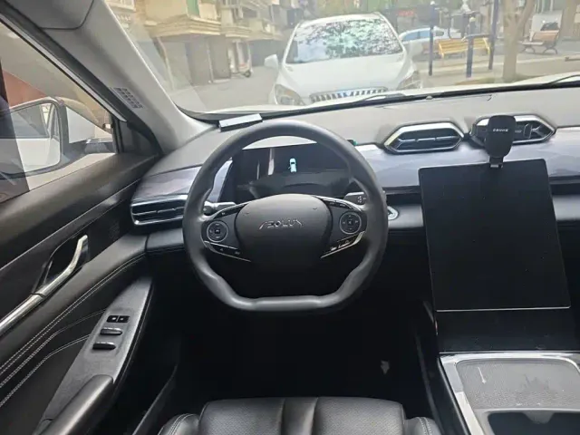 Dongfeng SKY EV01 — Фото автомобиля 6