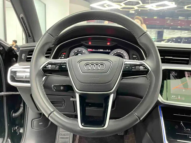 Audi A6L — Фото автомобиля 13