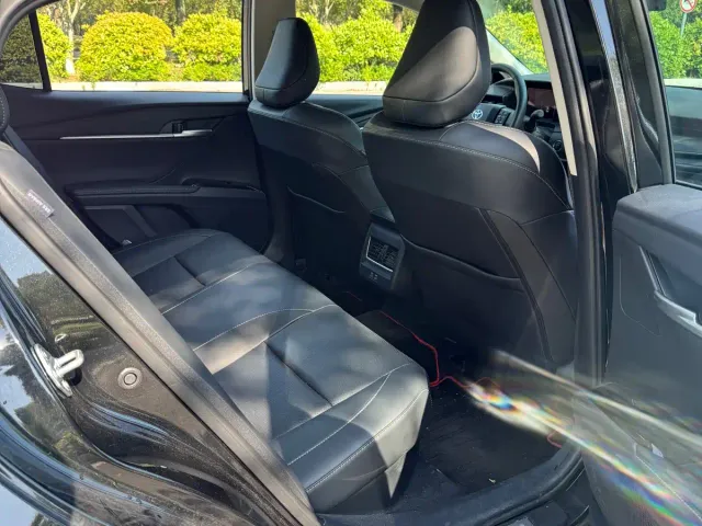 Toyota Camry — Фото автомобиля 7