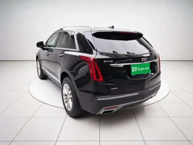 Cadillac XT5 — Фото автомобиля 24