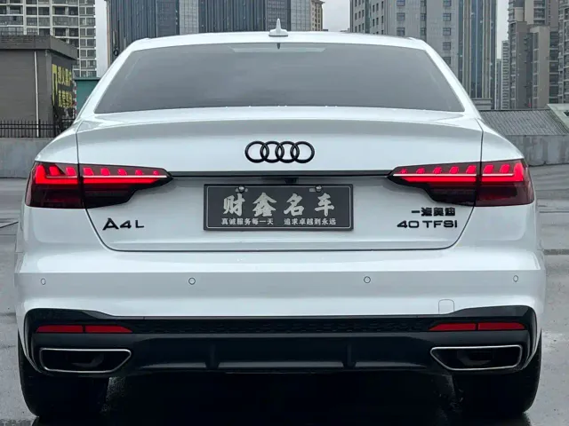 Audi A4L — Фото автомобиля 10