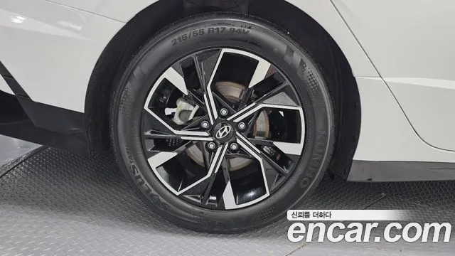 Hyundai Sonata Sonata Edge(DN8) 2.0 LPG(Для проката) — Фото автомобиля 5