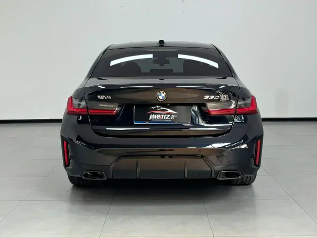 BMW 3 Series — Фото автомобиля 5
