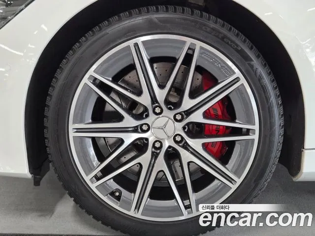 Mercedes-Benz AMG GT X290 (2018–2026) — Фото автомобиля 20