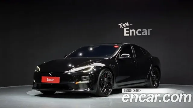 Фотография автомобиля — Tesla Model S