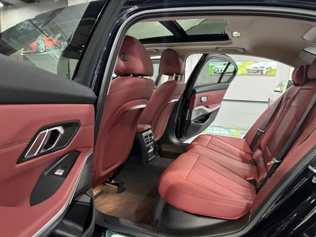 BMW 3 Series — Фото автомобиля 8