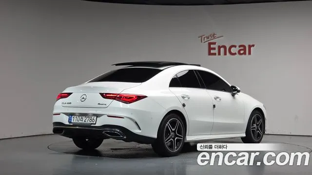 Фотография автомобиля — Mercedes-Benz CLA-Class C118