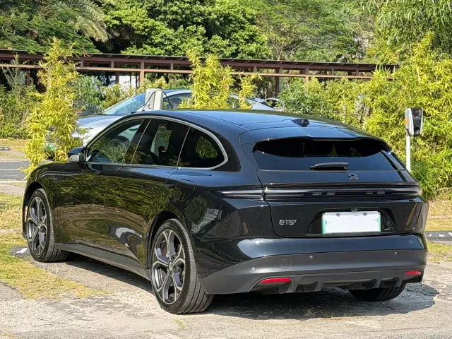 Nio ET5 Touring — Фото автомобиля 12