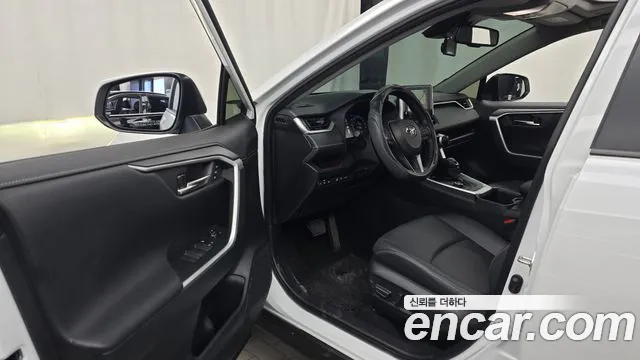 Toyota RAV4 5th Gen — Фото автомобиля 15