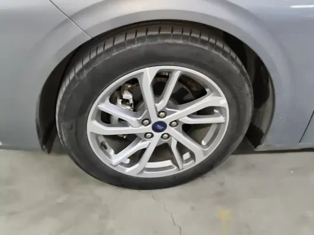 Ford Mondeo — Фото автомобиля 22