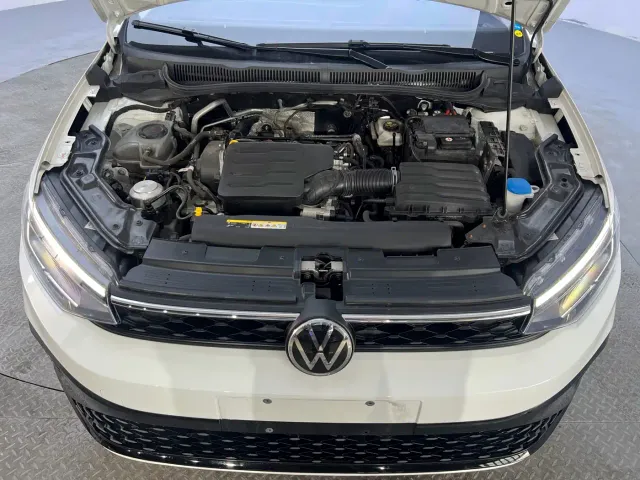 Volkswagen Lavida — Фото автомобиля 19
