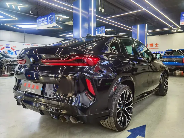 BMW X6 M — Фото автомобиля 6