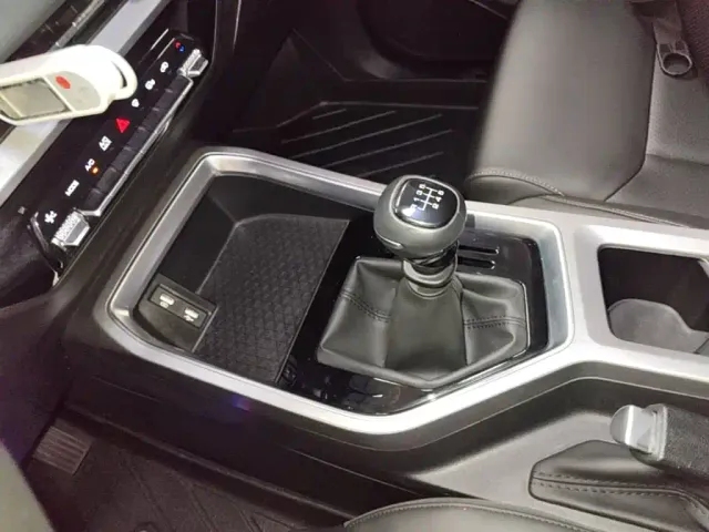 Wuling Jiachen — Фото автомобиля 13