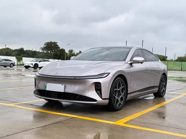 Фотография автомобиля — Changan Qiyuan A07