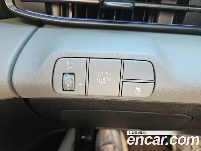 Hyundai Avante CN7 — Фото автомобиля 12