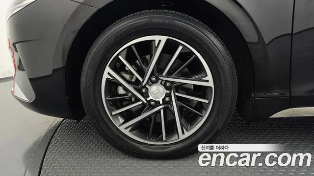 Hyundai Grandeur New — Фото автомобиля 5