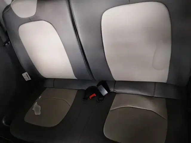 Wuling Hongguang Mini EV — Фото автомобиля 16