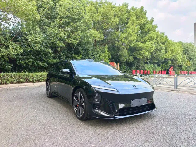 Nio ET5 Touring — Фото автомобиля 3