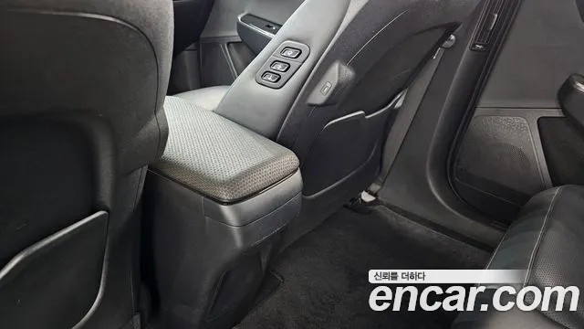 Kia EV6 Long Range — Фото автомобиля 28