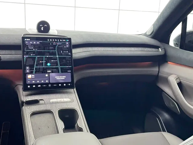 Nio ES7 — Фото автомобиля 6
