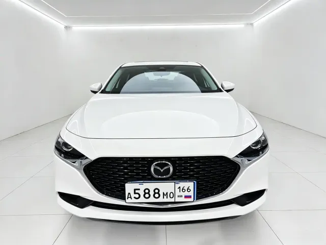 Mazda Axela — Фото автомобиля 2