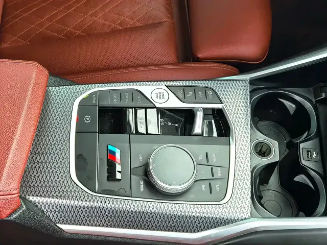BMW 3 Series — Фото автомобиля 12