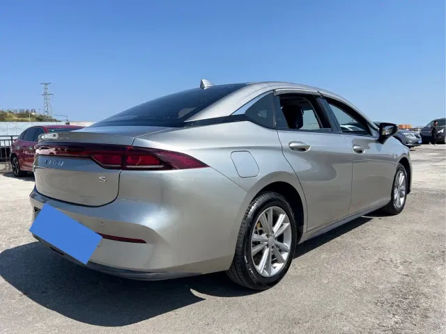 GAC Aion S — Фото автомобиля 9