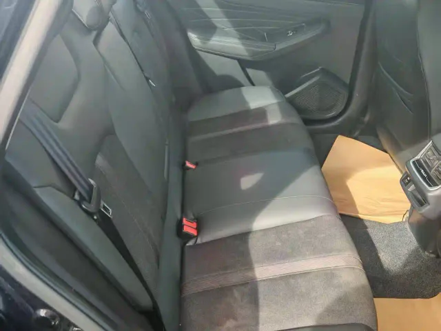 Dongfeng Yixuan MAX — Фото автомобиля 15