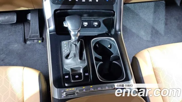 Kia Canival Carnival 4 поколение 9 мест Prestige — Фото автомобиля 9
