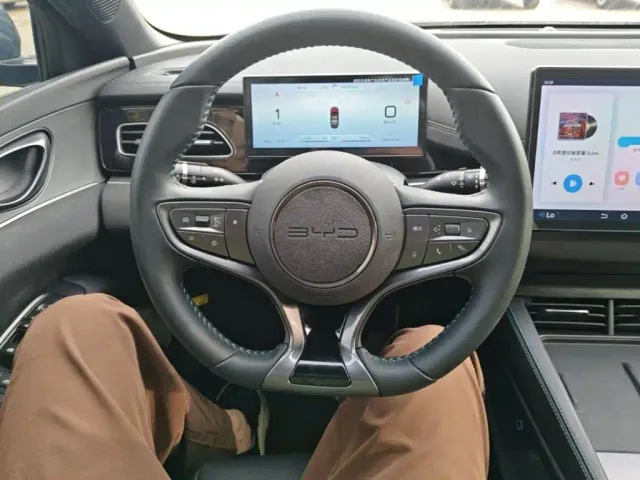 BYD Seal 06 — Фото автомобиля 10