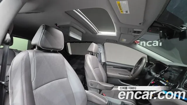 Honda Odyssey — Фото автомобиля 20