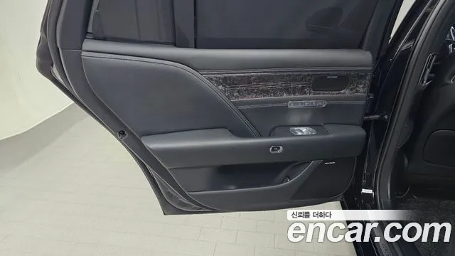 Genesis G90 RS4 — Фото автомобиля 14