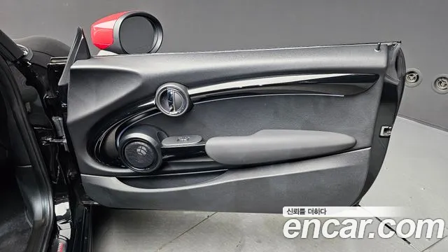 MINI Cooper — Фото автомобиля 14