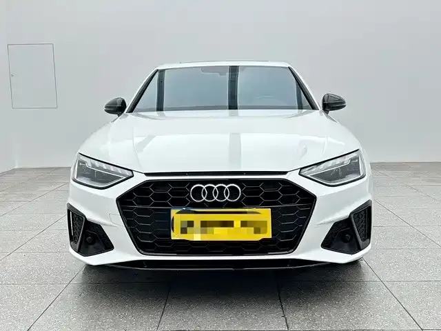Audi A4L — Фото автомобиля 2