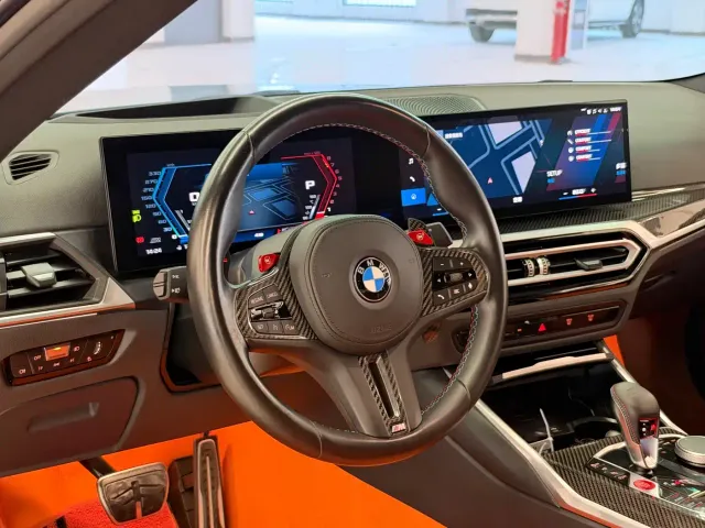 BMW M4 — Фото автомобиля 10
