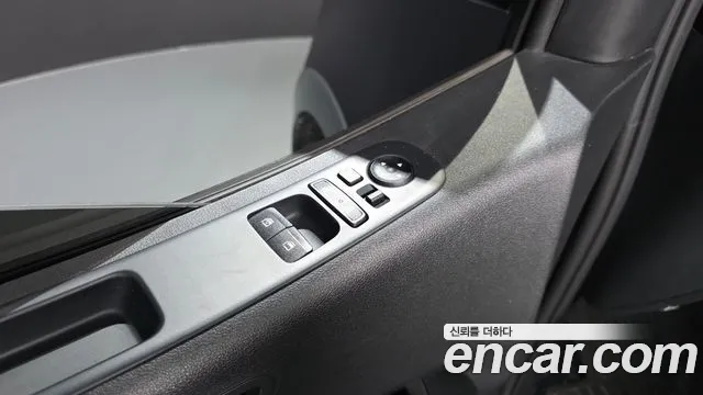 Hyundai Staria Staria Карго 5 мест — Фото автомобиля 28