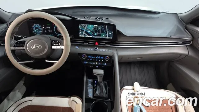 Hyundai Avante CN7 — Фото автомобиля 10