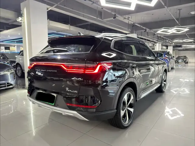 BYD Song PLUS — Фото автомобиля 4