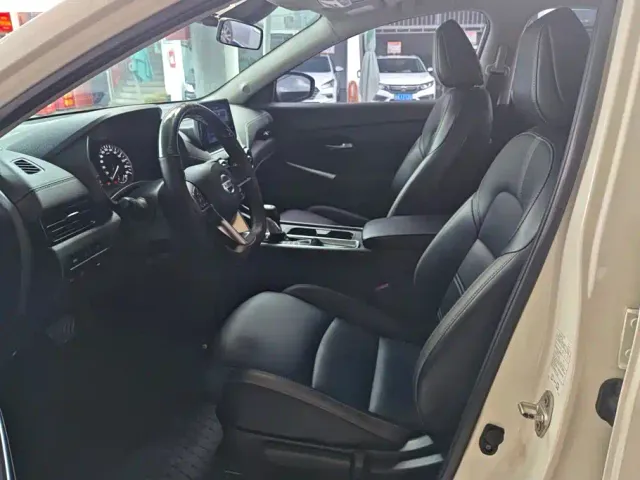 Nissan Sylphy — Фото автомобиля 9