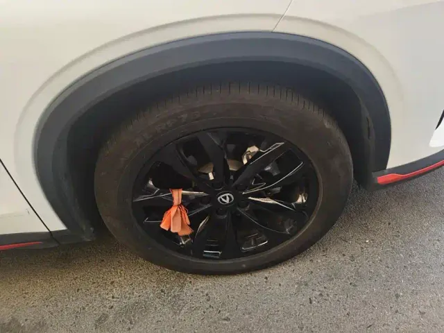 Changan X5 Plus — Фото автомобиля 6