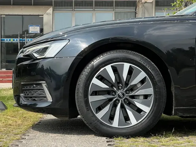 Audi Audi A6L 2022 45 TFSI Premium Elegance — Фото автомобиля 10