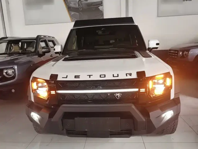 Jetour T2 — Фото автомобиля 2