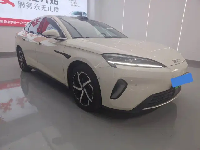BYD Seal 07 DM-i — Фото автомобиля 3