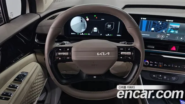 Kia Carnival Generation 4 — Фото автомобиля 13