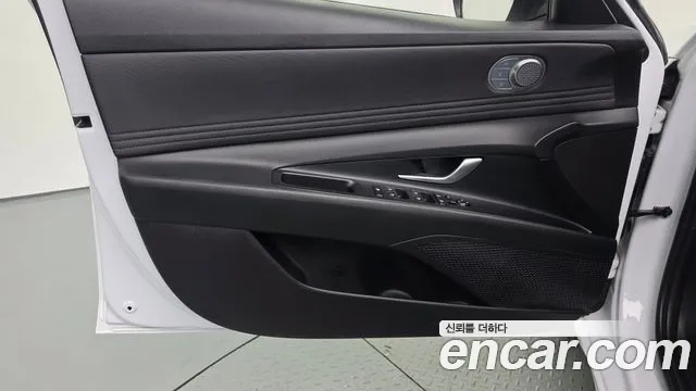 Hyundai Avante CN7 — Фото автомобиля 13