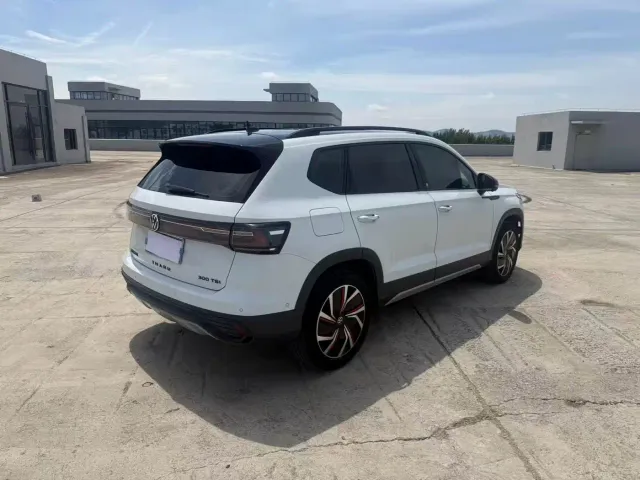 Volkswagen Tharu — Фото автомобиля 7