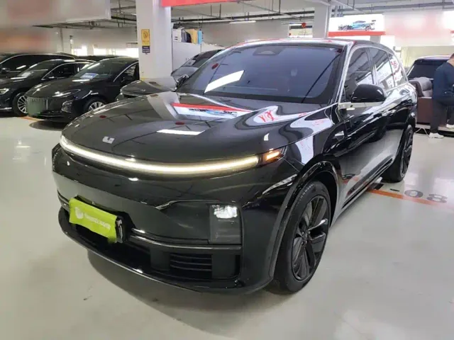 Фотография автомобиля — Li Auto L7