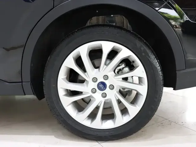Ford Territory — Фото автомобиля 21