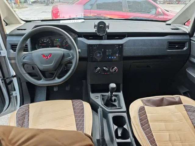 Wuling Hongguang Plus — Фото автомобиля 9